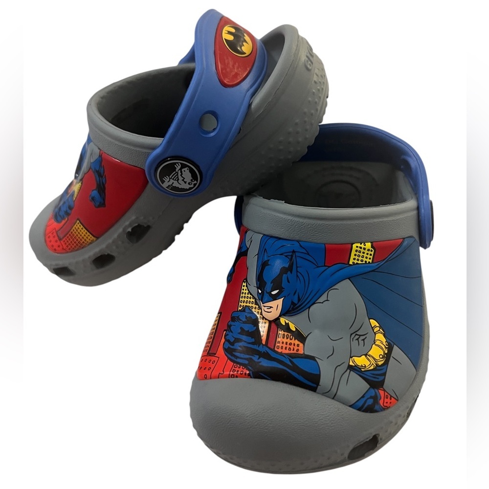Crocs BATMAN Little Boys Size 4/5 C Comic DC Shoes Sandals Clogs Rare Children